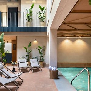Magno Apartments Castilla